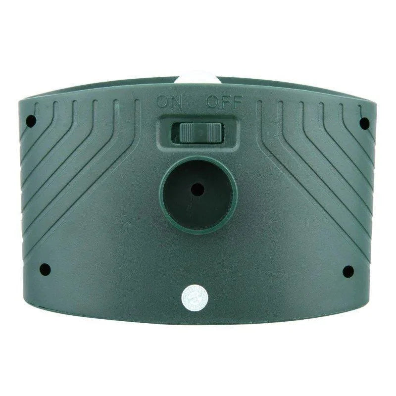 Solar-Powered Ultrasonic Deer Repeller - Effective Deer Deterrent for Gardens & Yards in 48 Hours