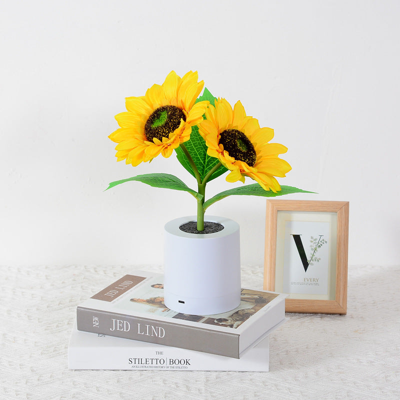 LED Sunflower Table Lamp - Decorative Lighting Fixture for Home Decor & Nightstand Use