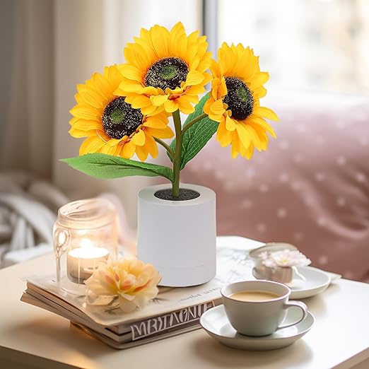 LED Sunflower Table Lamp - Decorative Lighting Fixture for Home Decor & Nightstand Use