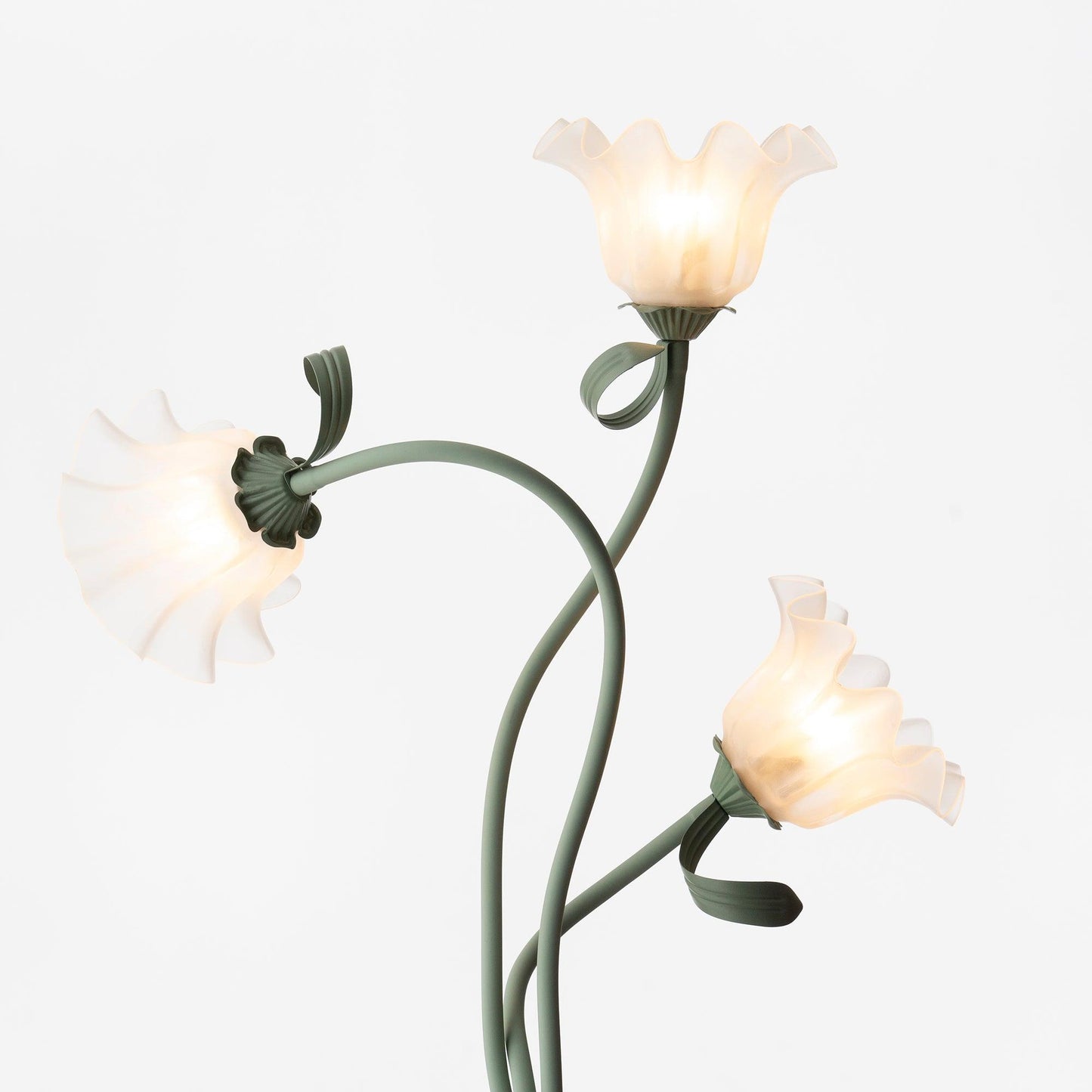 LED Floor Lamp with Calla Flower Design - Modern Lighting for Living Room & Bedroom Decor