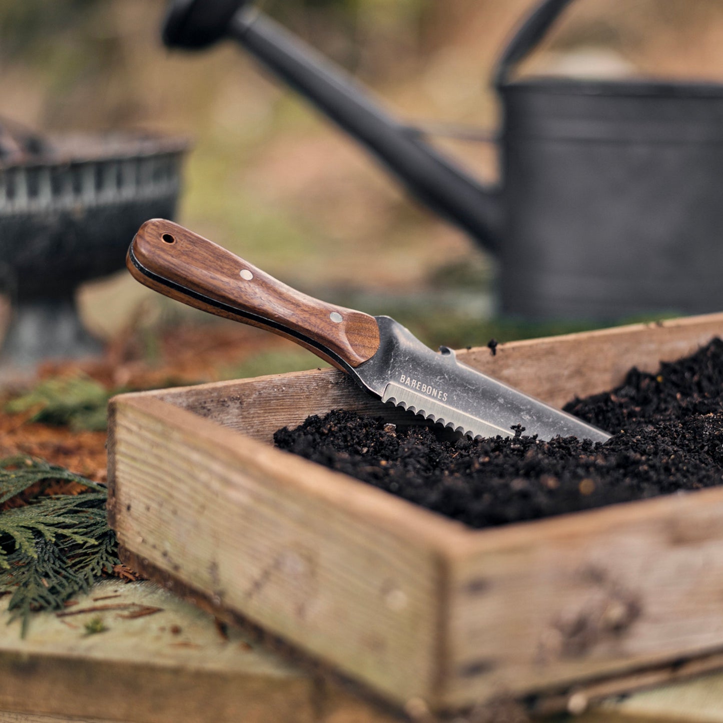 Hori Hori Classic Gardening Tool | Stainless Steel, Serrated Blade & Comfortable Walnut Handle for Digging and Weeding
