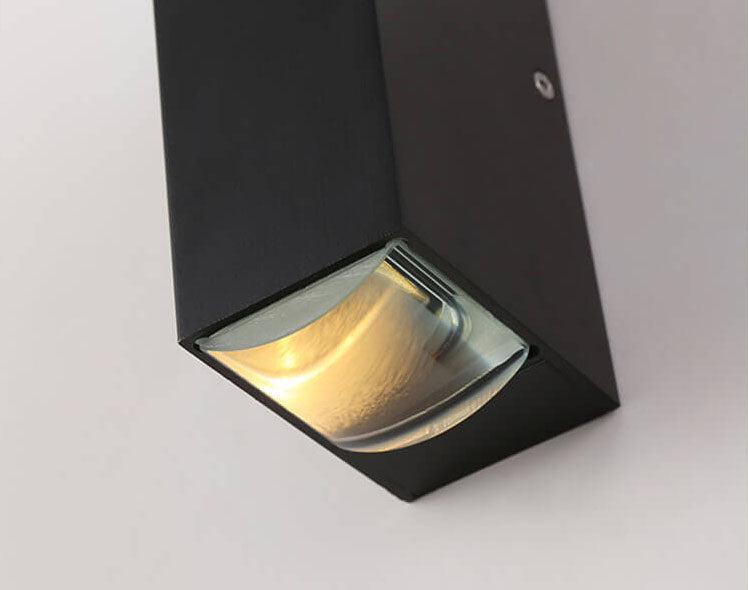 LED Waterproof Outdoor Wall Sconce | Modern Rectangular Design. Energy-Efficient 600-1000 Lumens for Patios & Gardens