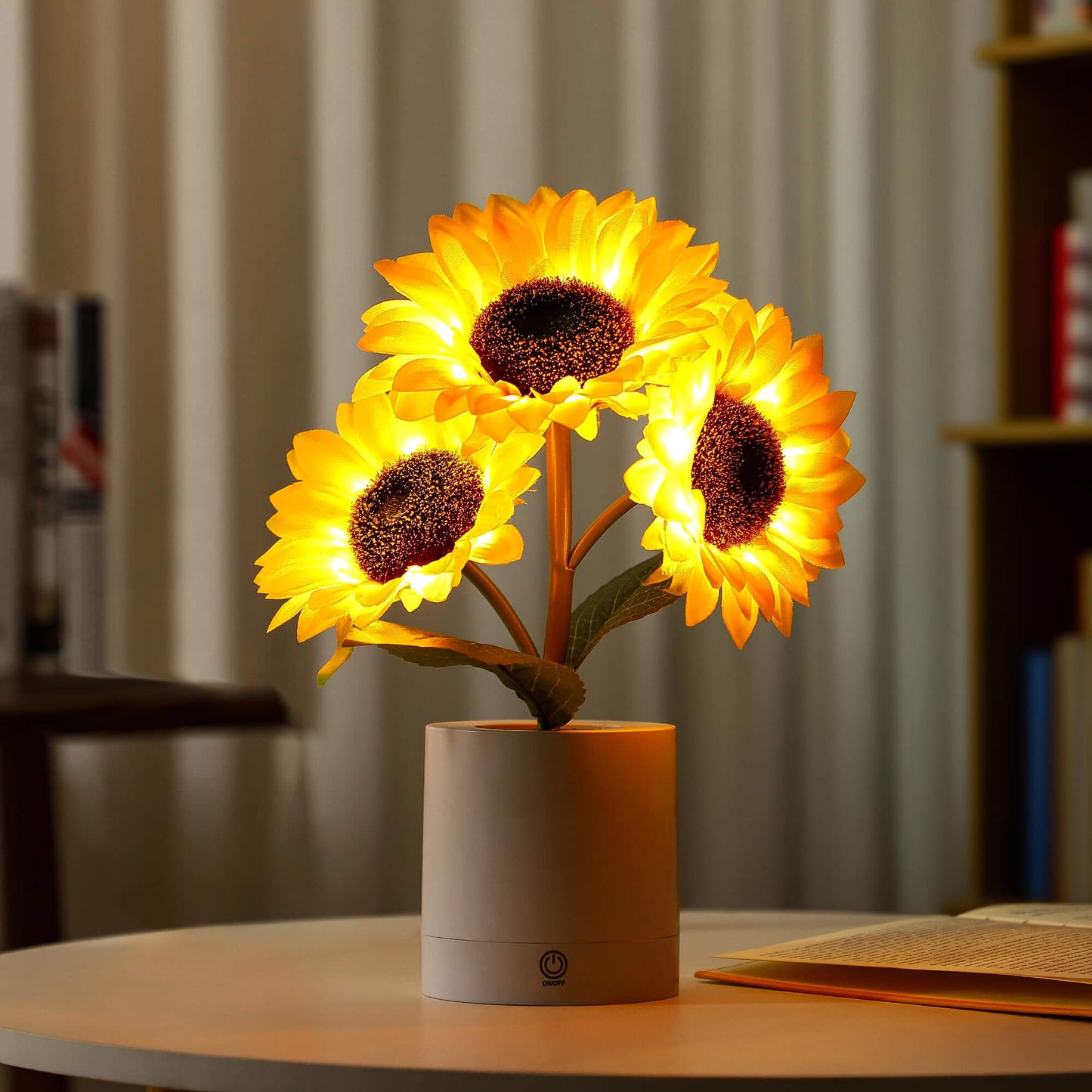 LED Sunflower Table Lamp - Decorative Lighting Fixture for Home Decor & Nightstand Use