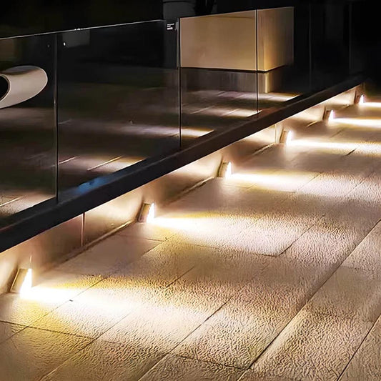 Outdoor Solar Stair Lights | Energy-Efficient LED. Weather-Resistant & Ideal for Garden Pathways and Driveways