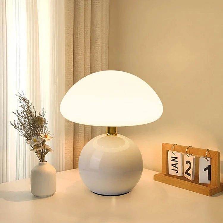 Mushroom Shaped Table Lamp β Elegant French Cream Lamp for a Cozy Bedroom