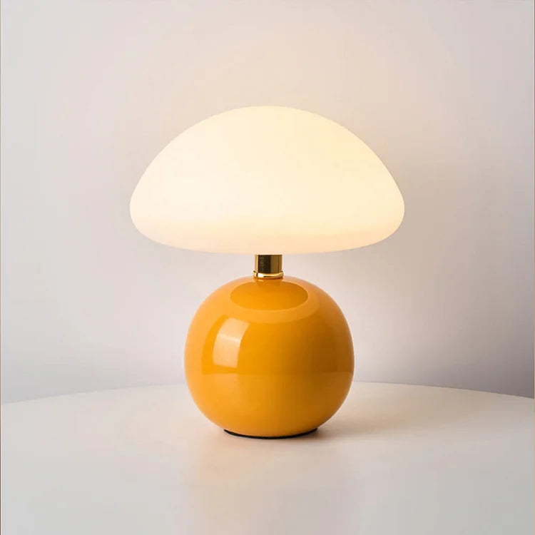 Mushroom Shaped Table Lamp β Elegant French Cream Lamp for a Cozy Bedroom