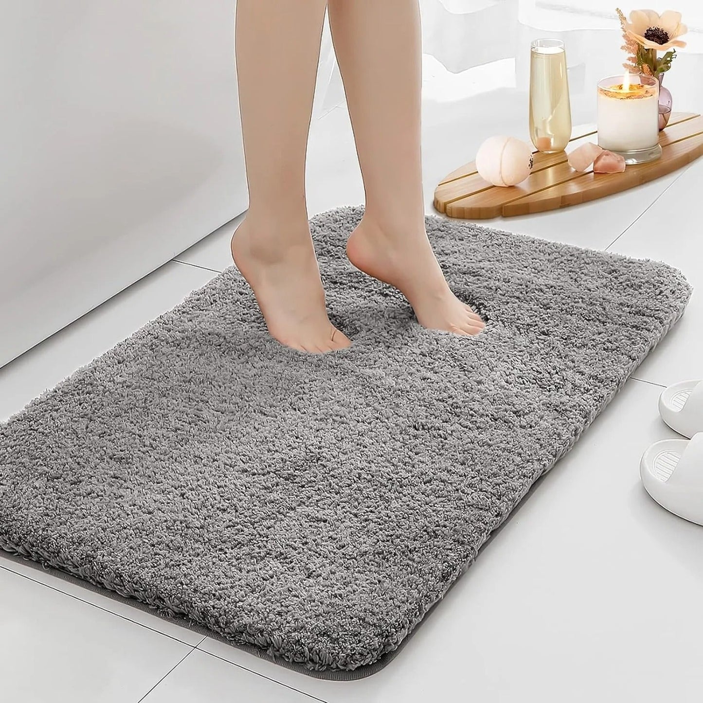 Thickened Plush Anti-Slip Bathroom Mat | Super Absorbent, Durable & Machine Washable for Shower, Sink & Toilet Use