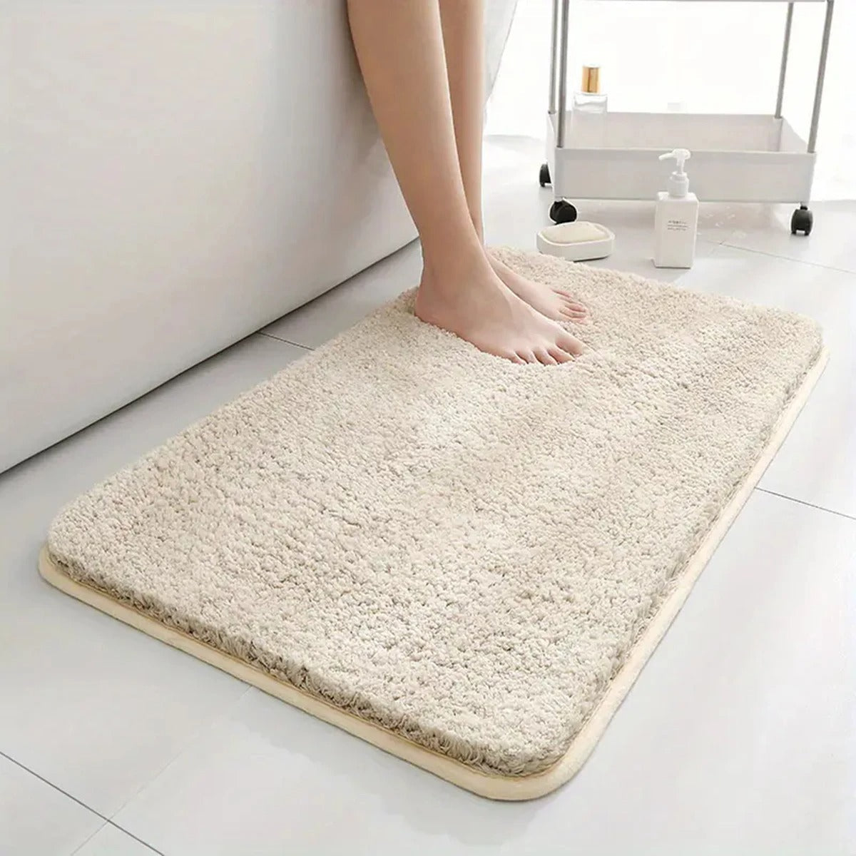 Thickened Plush Anti-Slip Bathroom Mat | Super Absorbent, Durable & Machine Washable for Shower, Sink & Toilet Use