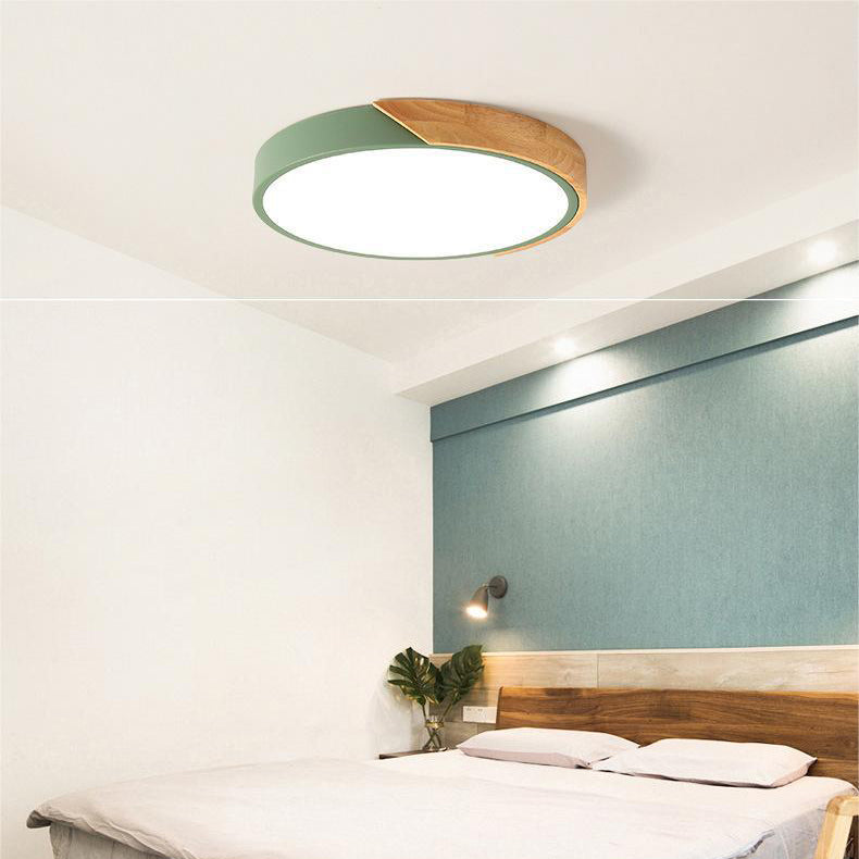 Nordic Wooden Circular Ceiling Light Fixture for Macaroon Style Home Decor & Ambient Lighting