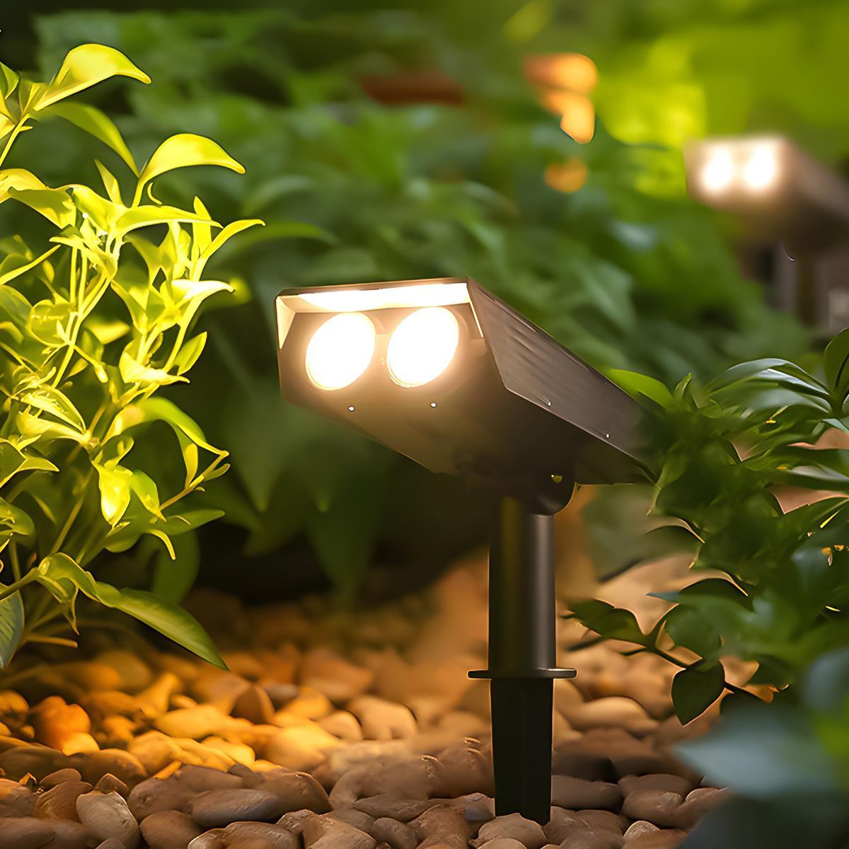 Waterproof Solar LED Multi-Zoom Spot Light | Adjustable Zoom. Eco-Friendly & Ideal for Garden and Outdoor Landscape Lighting