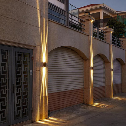 LED Waterproof Outdoor Wall Sconce | Modern Rectangular Design. Energy-Efficient 600-1000 Lumens for Patios & Gardens