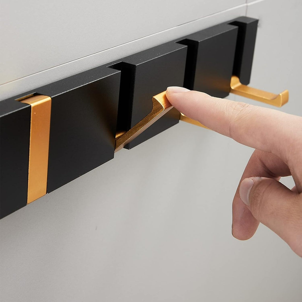 Foldable Wall Coat Hooks – Space Saving Heavy Duty Door & Bathroom Robe Hook