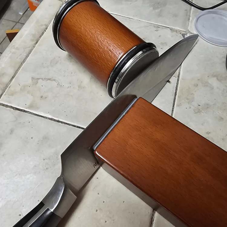 Rolling Knife Sharpener with Dual Grit for Precision Edge Maintenance and Kitchen Use