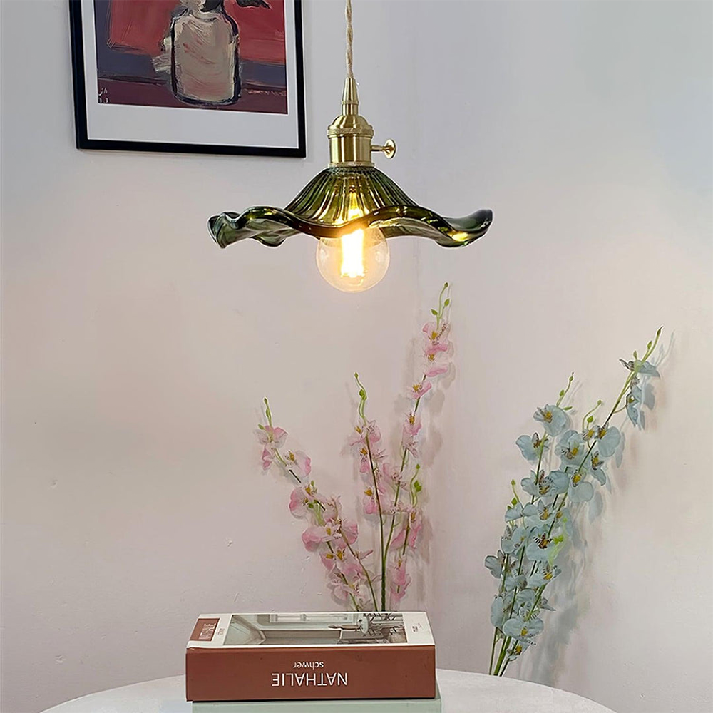 Stylish Hibiscus Flower Lamp – Elegant Glass Pendant Light for Modern Interiors