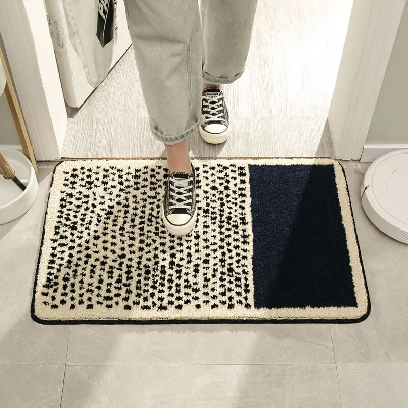 Small Bathroom Rug – Colourful Retro Bath Mat for Stylish Bathrooms