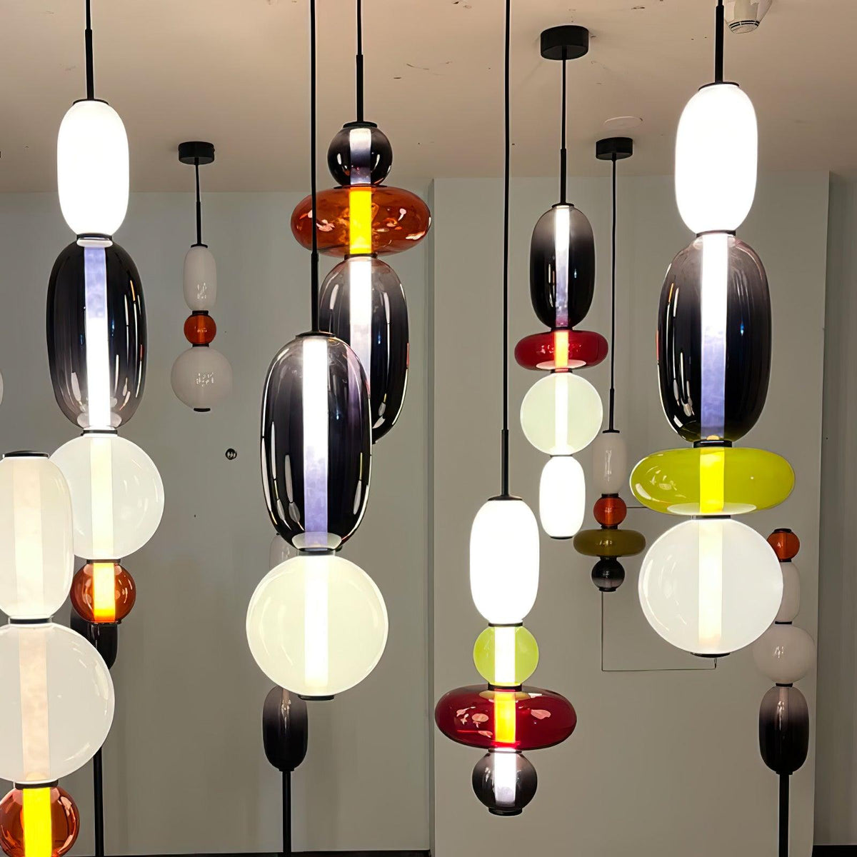 Glass Pendant Light Fixture with Candied Finish for Kitchen Island & Dining Room Lighting