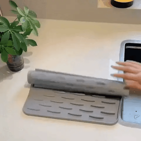 Heat-Proof Silicone Drying Mat | Fast Drying, Slip-Free & Space-Saving for Kitchen Organization
