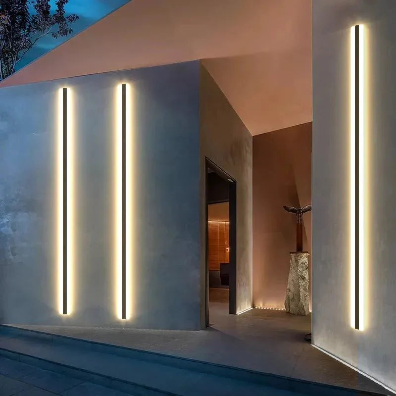 Smart LED Outdoor Wall Light with Light Sensor – Remote Control & Dimmable Features