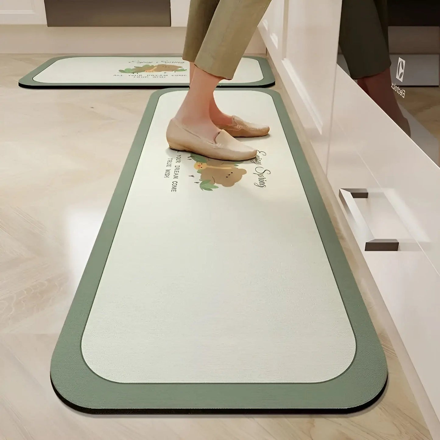 Quick-Drying Non-Slip Kitchen Mat | Super Absorbent, Shock-Absorbing & Stylish for Safe Cooking Spaces