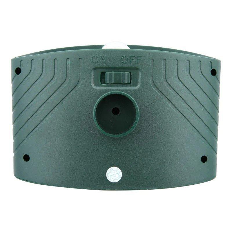 Solar Powered Ultrasonic Rabbit Repeller with Flashing Light – Effective Pest Control for Gardens and Yards